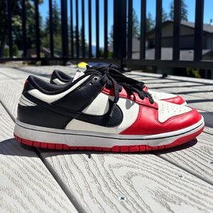 Nike Dunk Low Men's Size 10 EMB NBA 75th Anniversary Chicago Sneakers.
